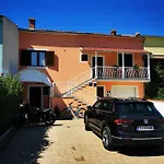 Apartamento Nega 3 *